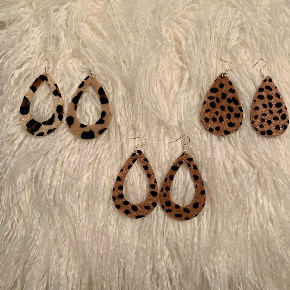 Set of 3 Boutique earrings! Brand new,never worn!
